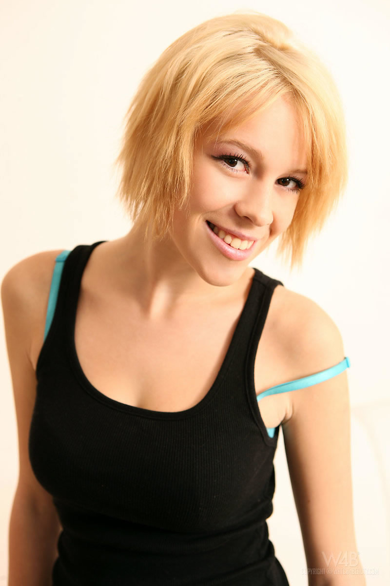 Алла, 30